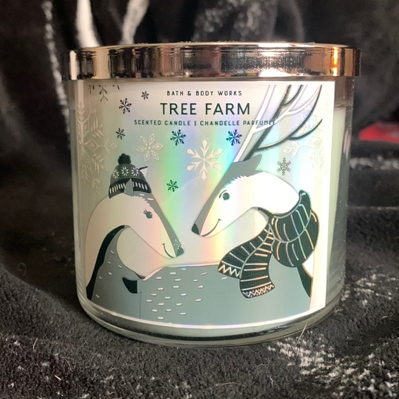 Tree Farm 3 Wick Scented Candle | Bath & Body Works - Picture 1 of 3